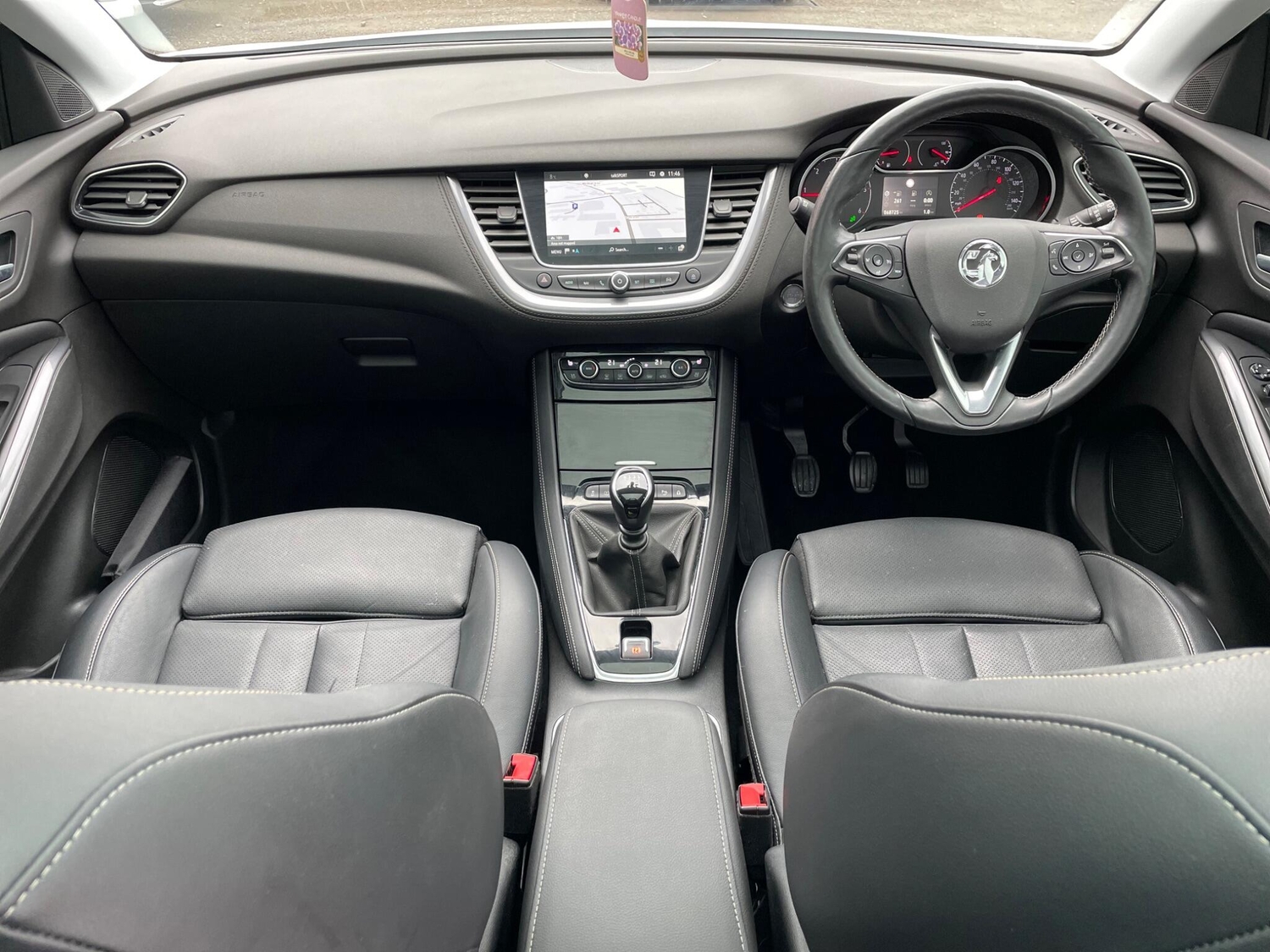 [ berth ]Vauxhall Grandland X