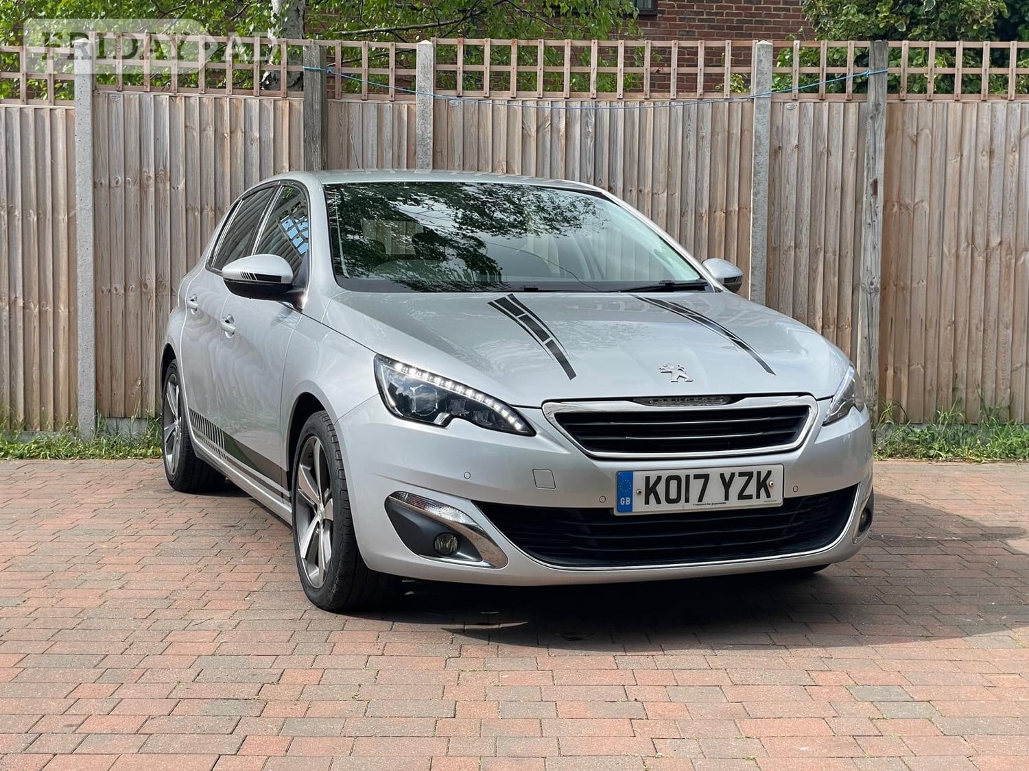 Peugeot 308 2017 in St. Albans