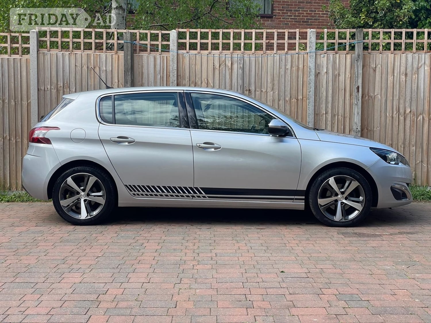 [ berth ]Peugeot 308
