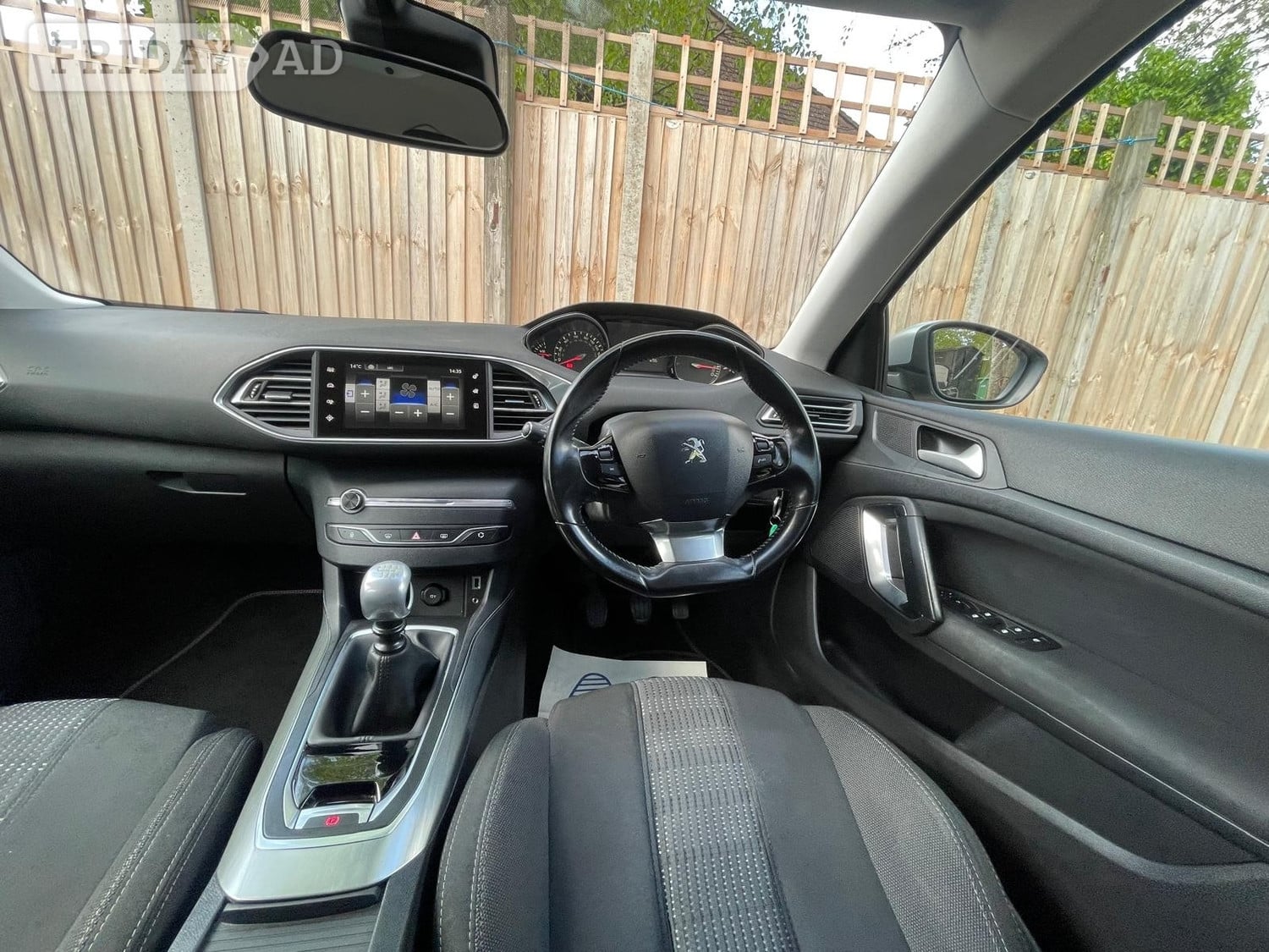 Peugeot 308 2017 - Cars