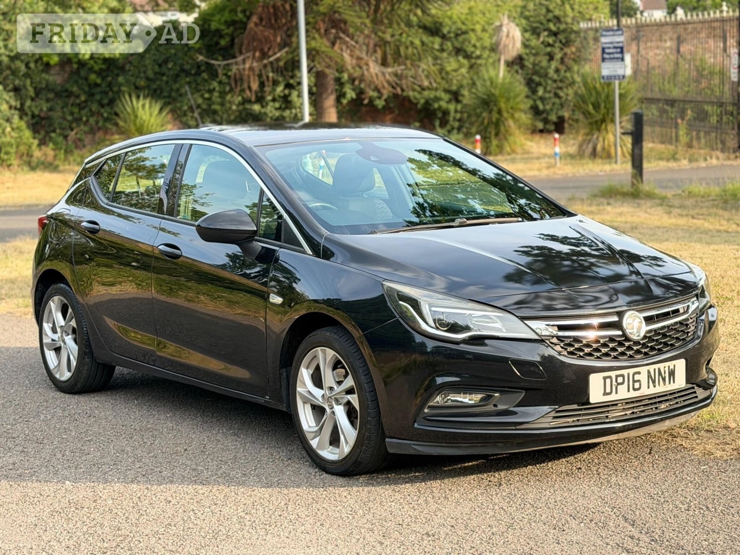 [ berth ]Vauxhall Astra