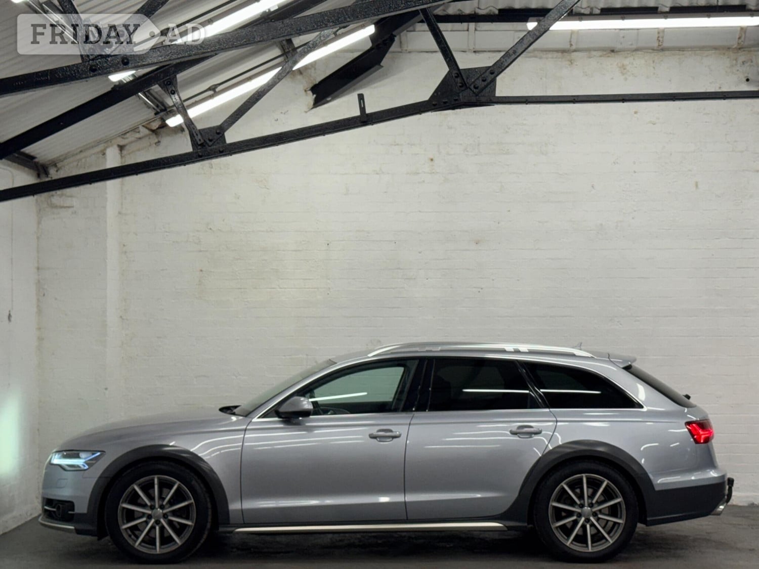 [ berth ]Audi A6 Allroad