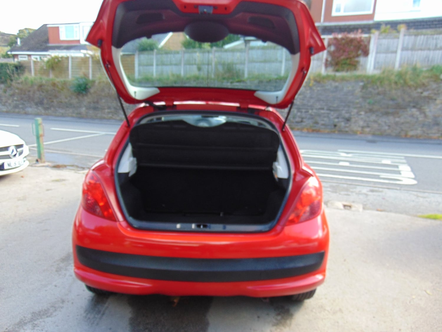 Peugeot 207 2007 - Cars