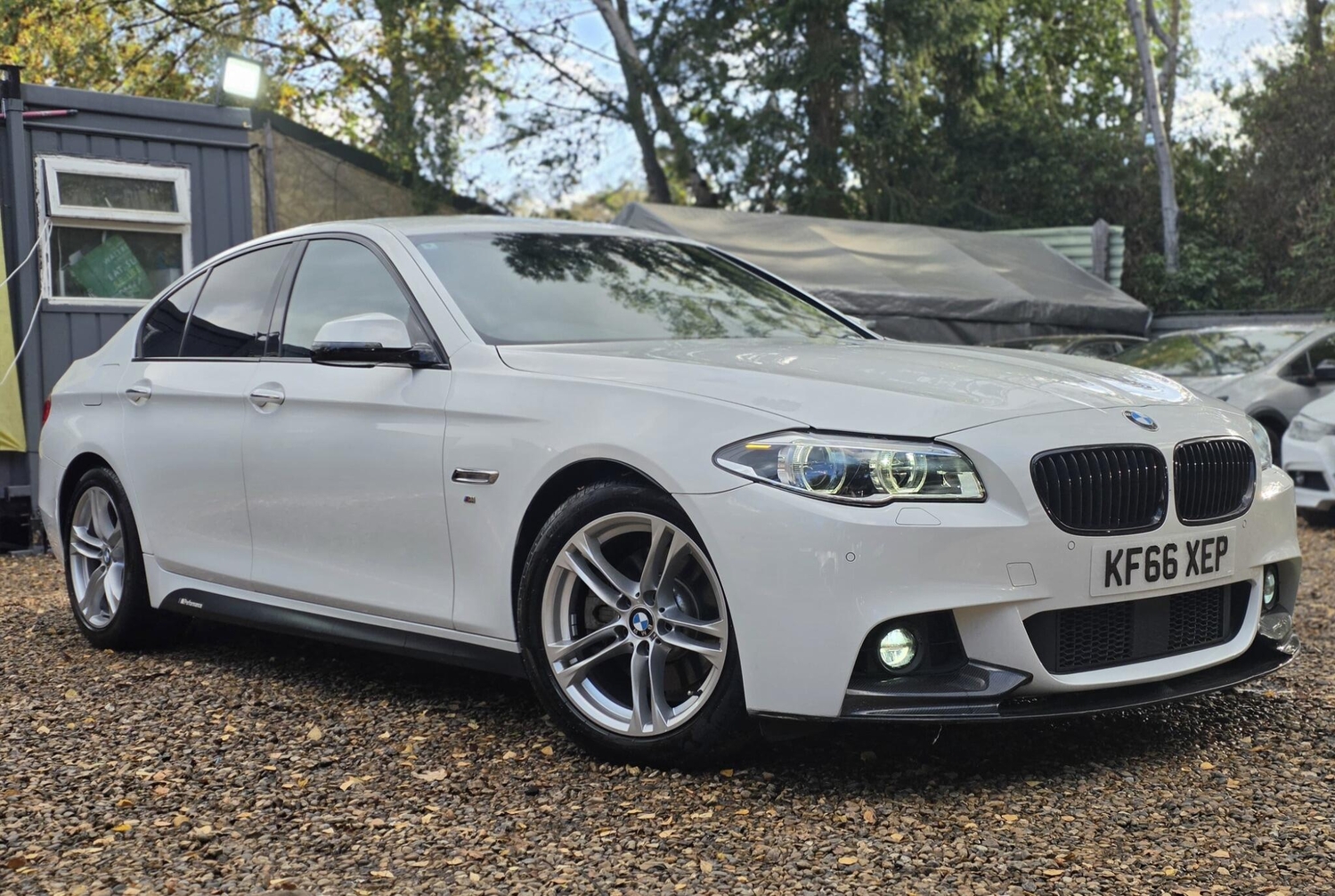 [ berth ]BMW 5 Series
