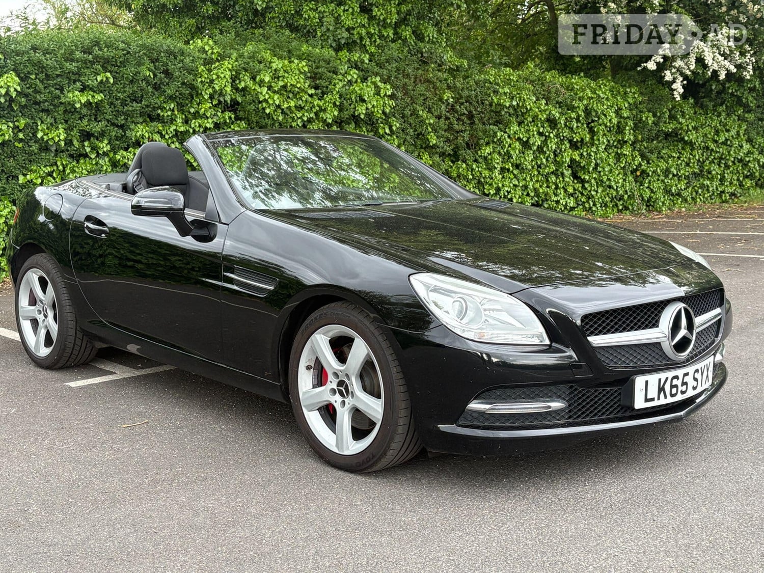 Mercedes-Benz SLK 2015 in East Molesey