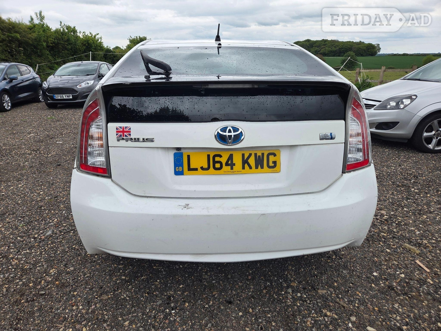 Toyota Prius 2018 - Cars