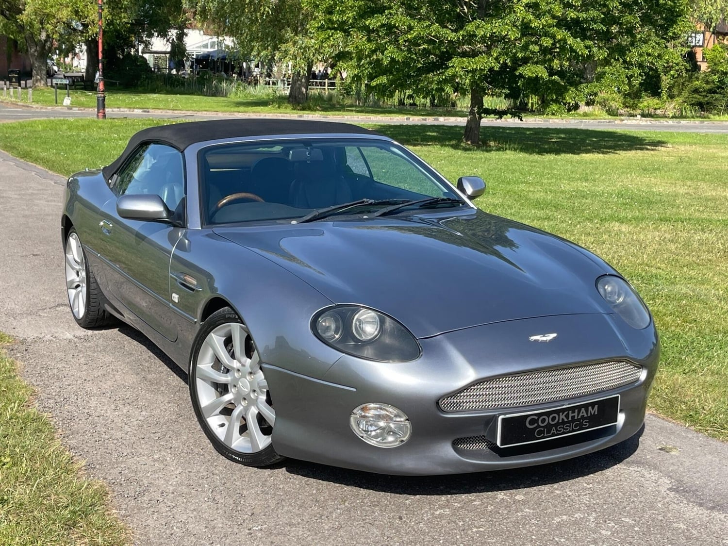 Aston Martin DB7 2002 - Cars