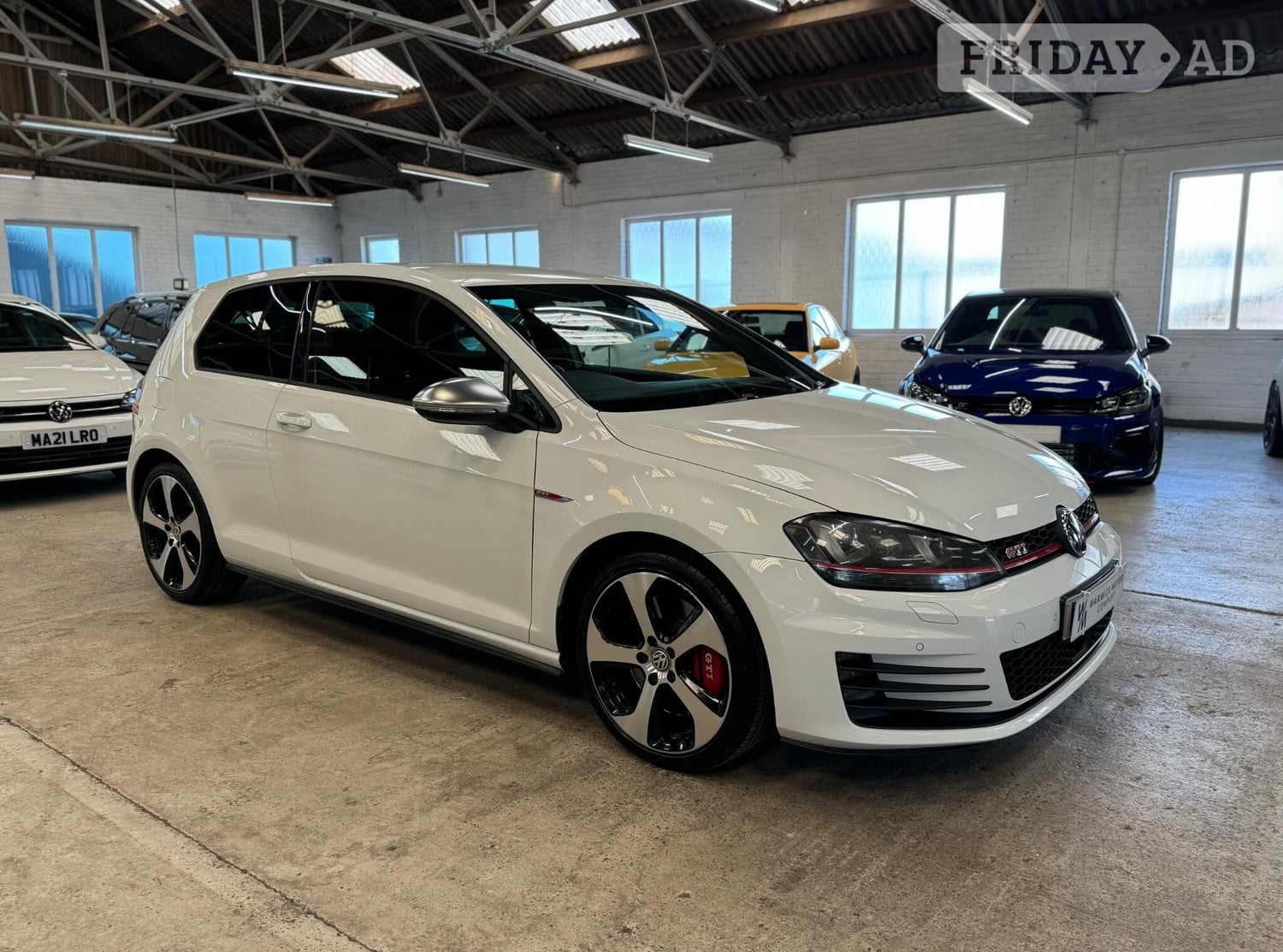 Volkswagen Golf 2016 - Cars in Warwick
