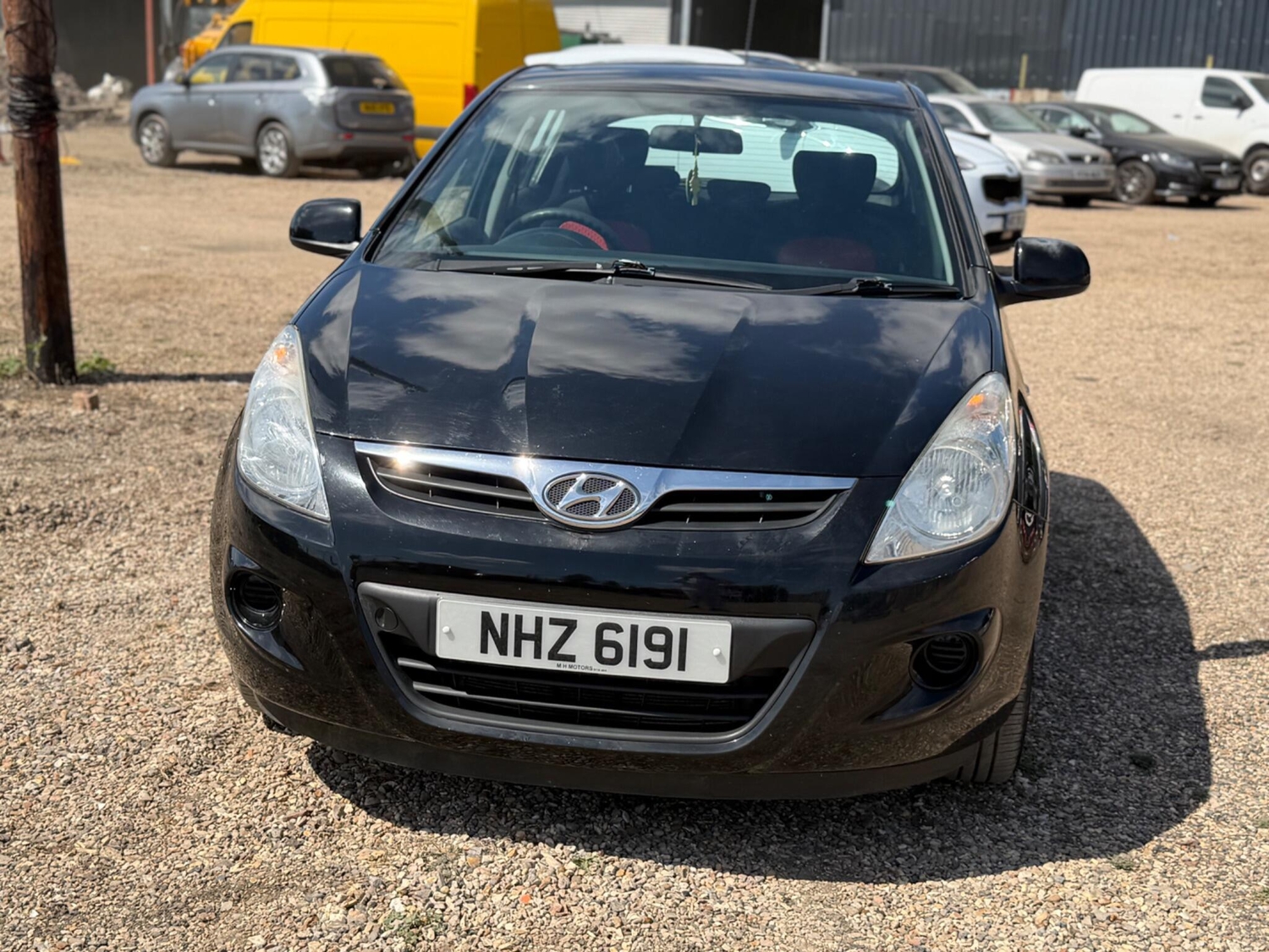 Hyundai i20 2010 - Cars