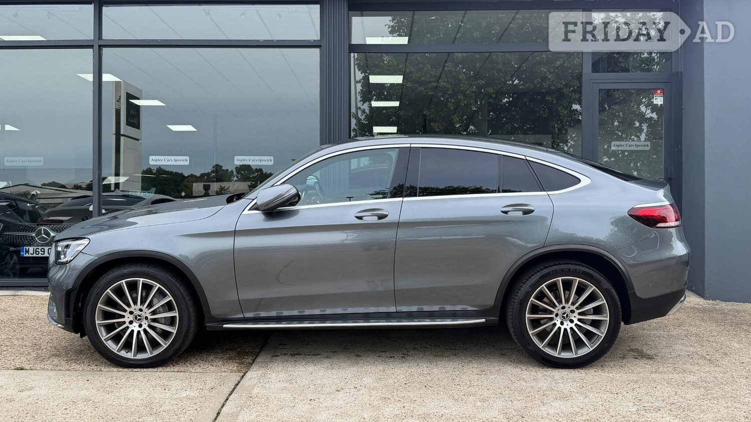 Mercedes-Benz GLC 2019 - Cars