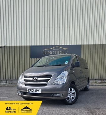 Hyundai i800 2012