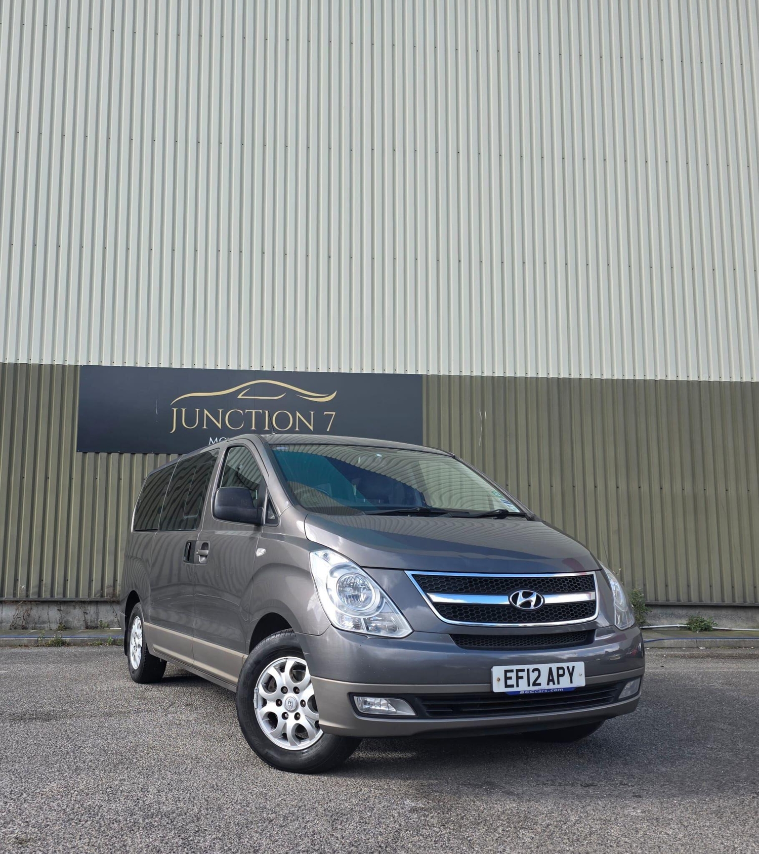 Hyundai i800 Accrington