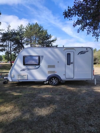 Coachman Amara 450/2 2011