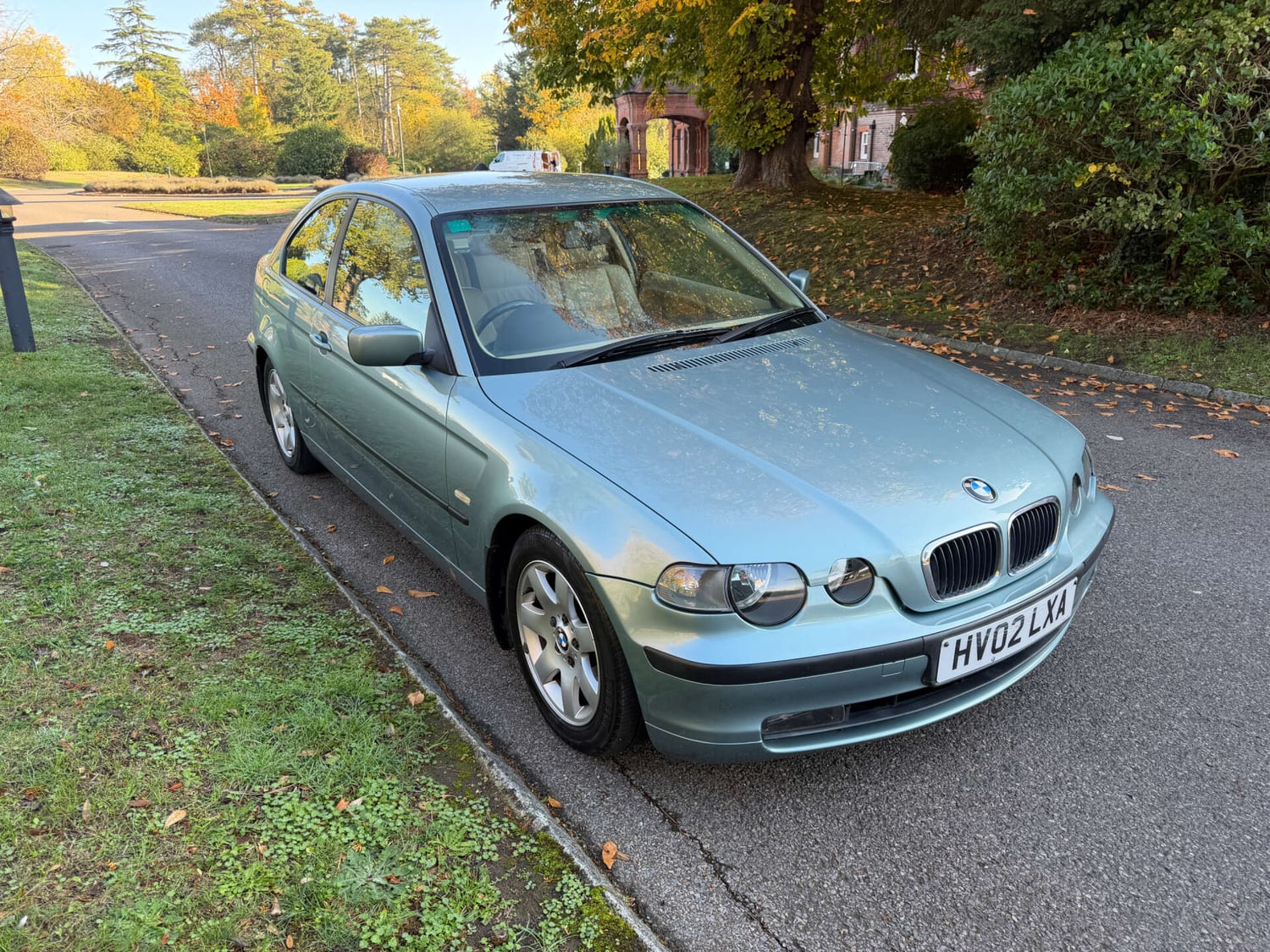 BMW 3 Series Leatherhead