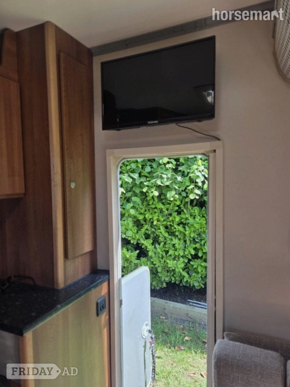 Ifor Williams Eventa L Gold  Horse Trailer - Trailers & Horseboxes