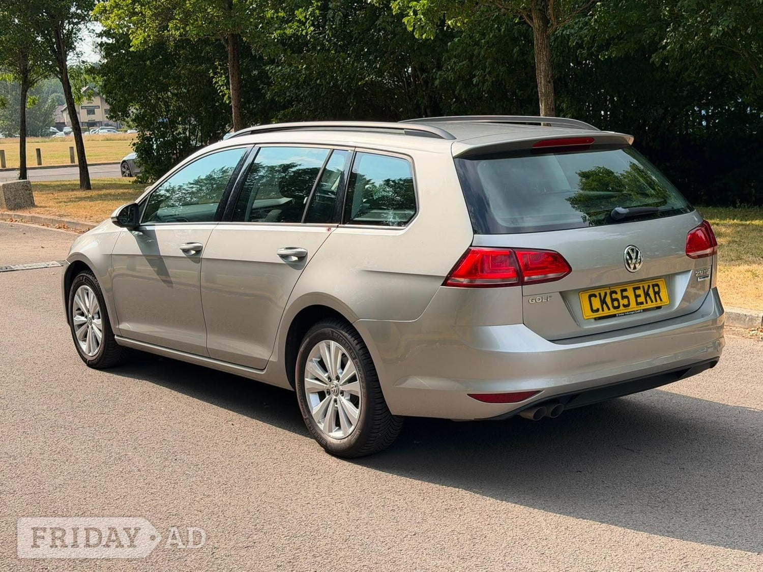 Volkswagen Golf 2015 - Cars in Cardiff