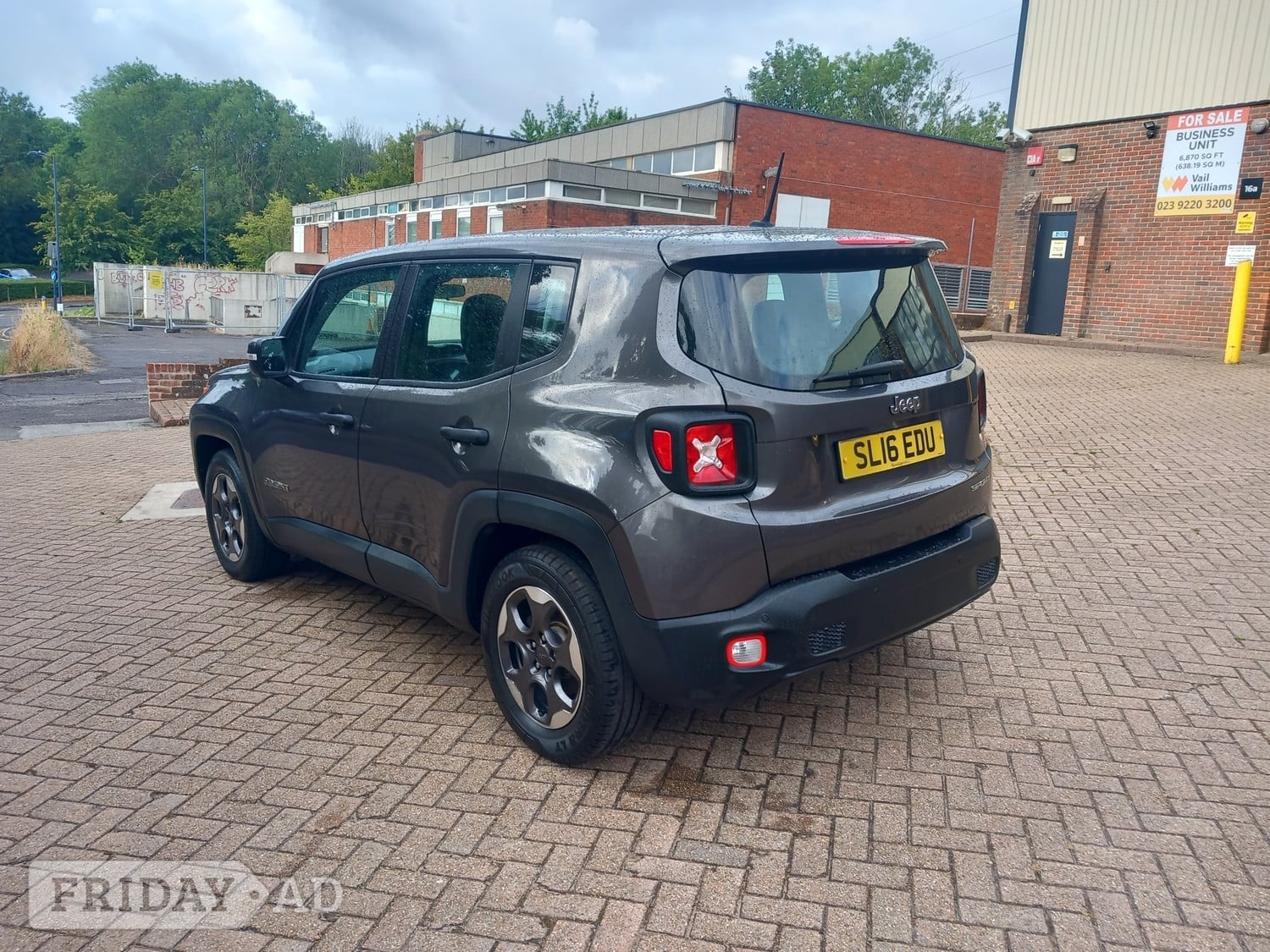 Jeep Renegade 2016 - Cars