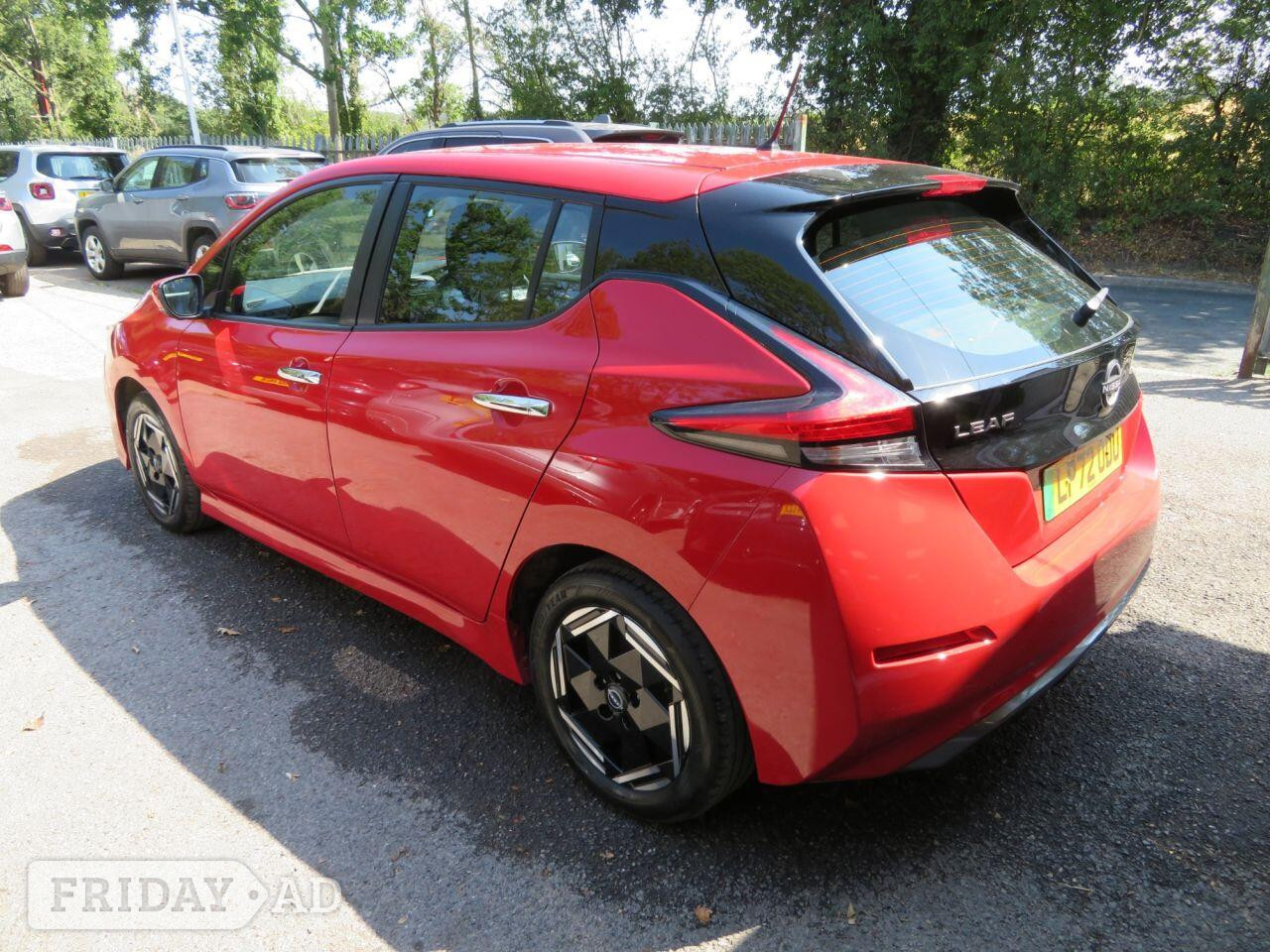 2022 NISSAN LEAF 40kWh Acenta Hatchback 5dr Electric Automatic (150 ps) 16" DIAMOND CUT ALLOYS + CARPLAY - Cars