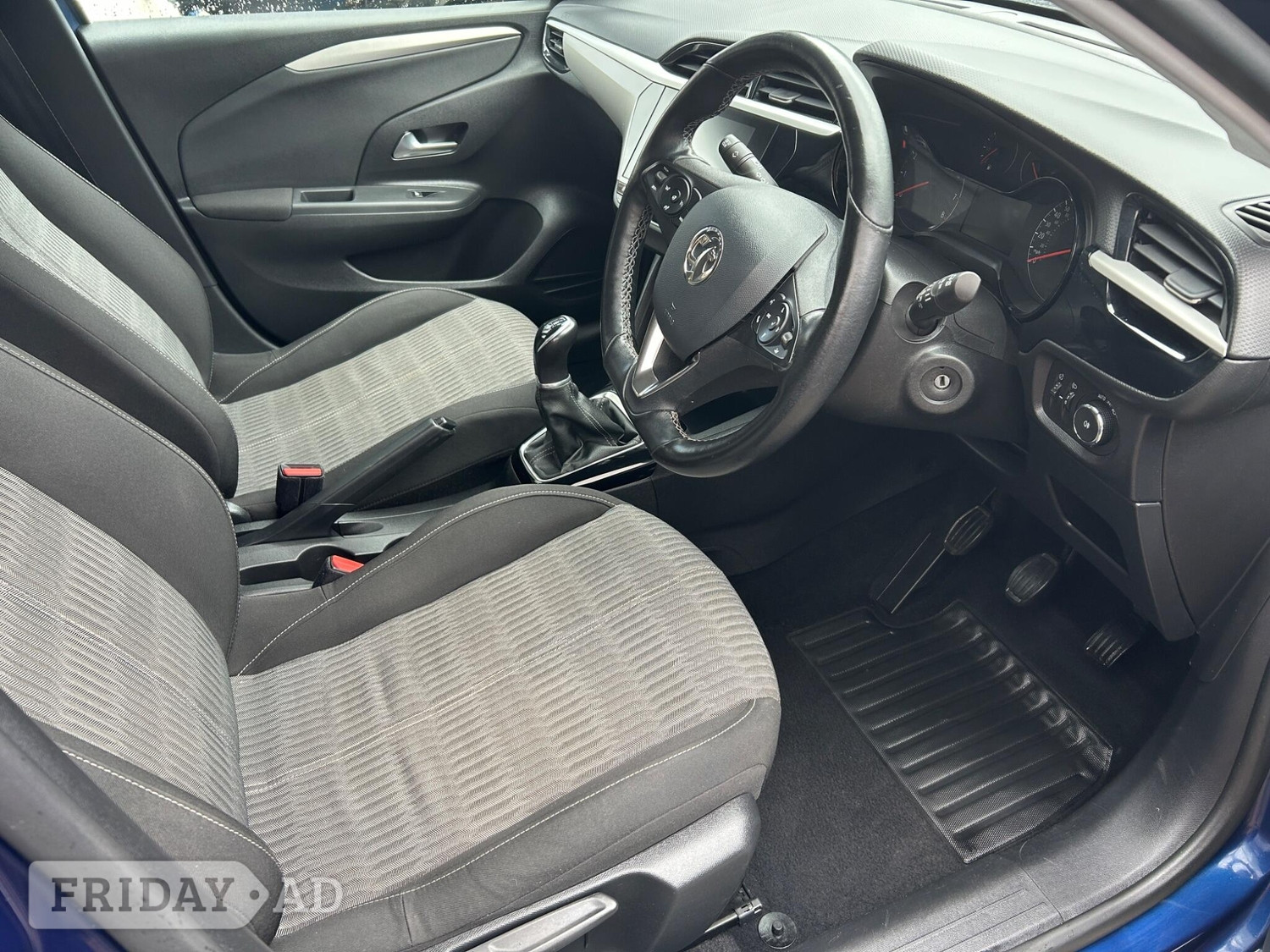 [ berth ]Vauxhall Corsa