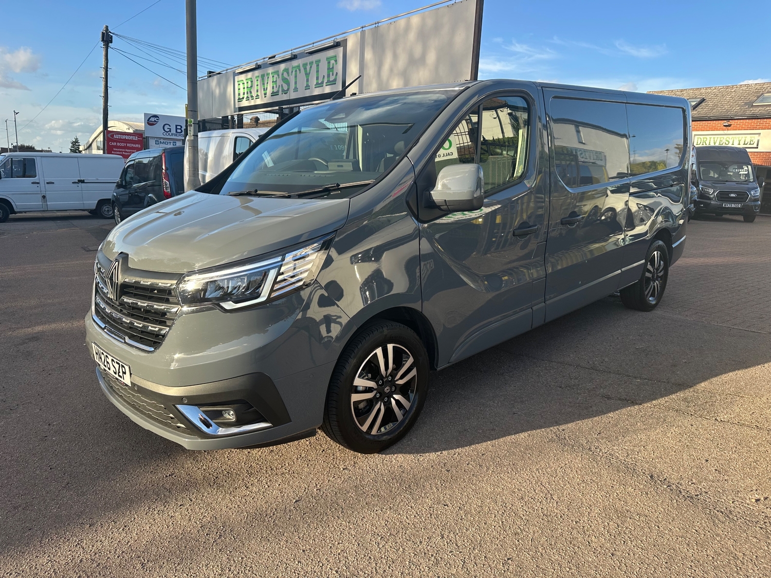 [ berth ]Renault Trafic