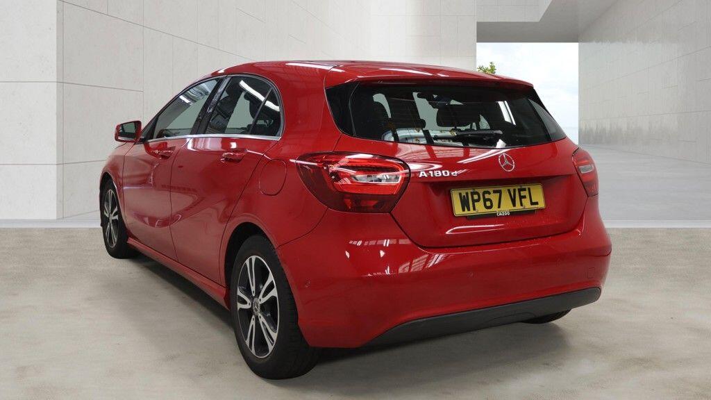 [ berth ]Mercedes-Benz A Class