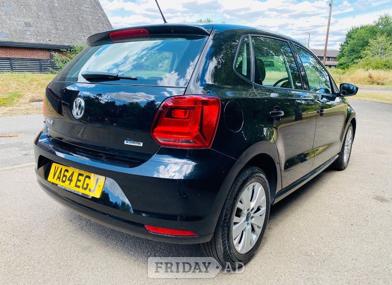 [ berth ]Volkswagen Polo