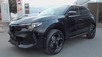 Alfa Romeo Junior Ibrida 2026