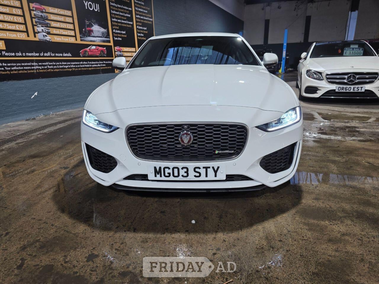 [ berth ]Jaguar XE