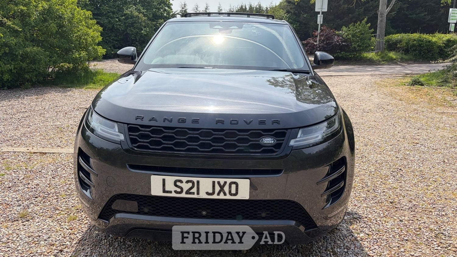 [ berth ]Land Rover Range Rover Evoque