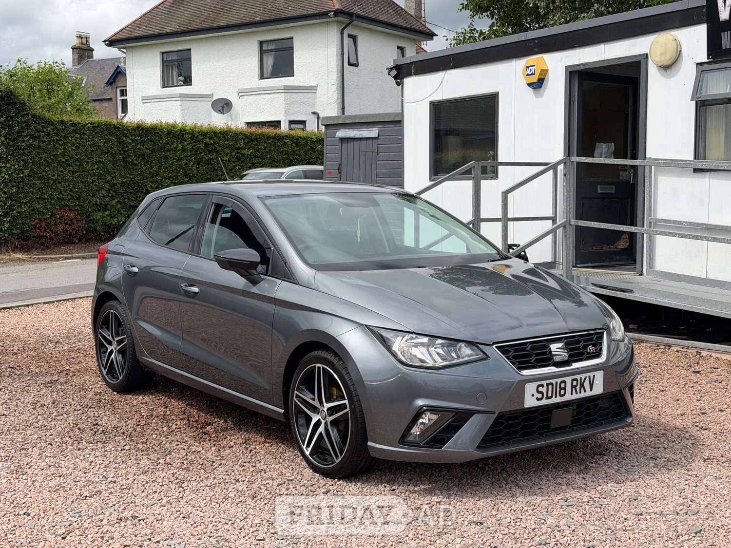 [ berth ]SEAT Ibiza