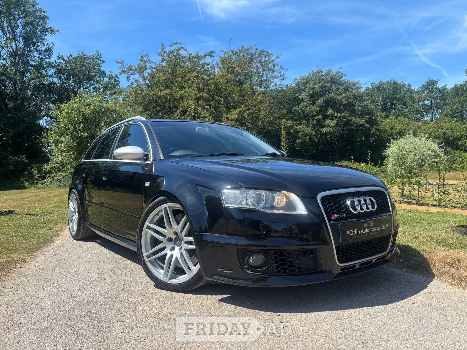 Audi RS4 Avant 2007 in Dorking