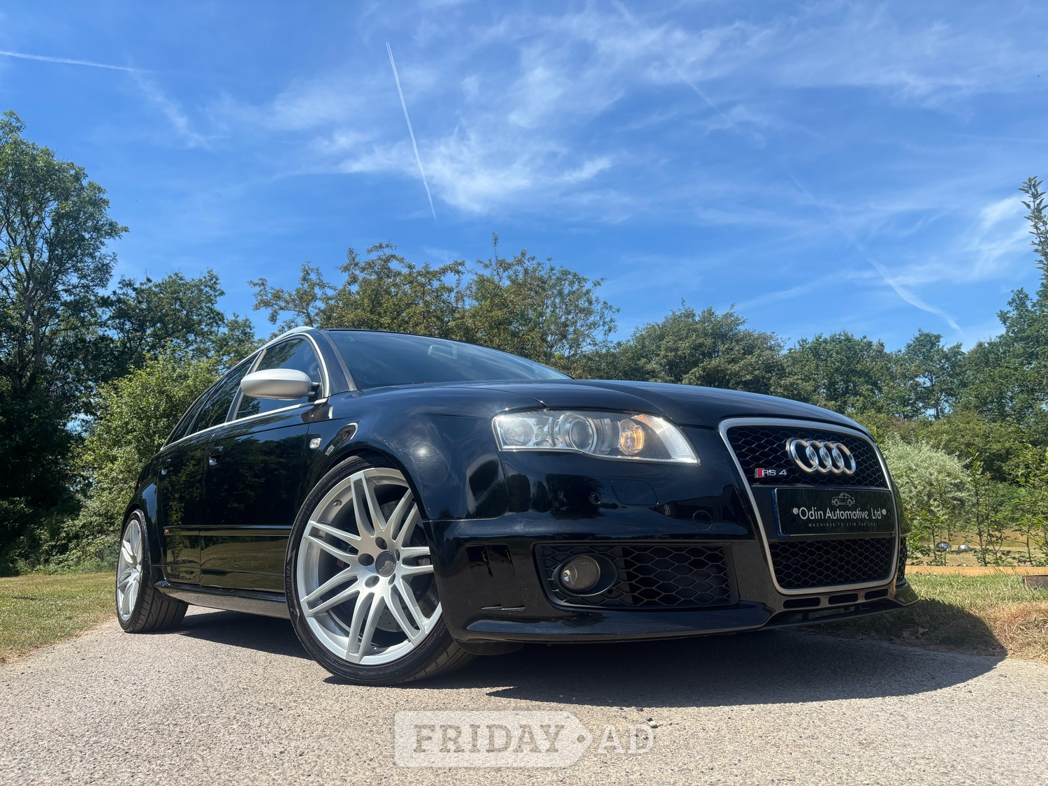 Audi RS4 Avant Dorking