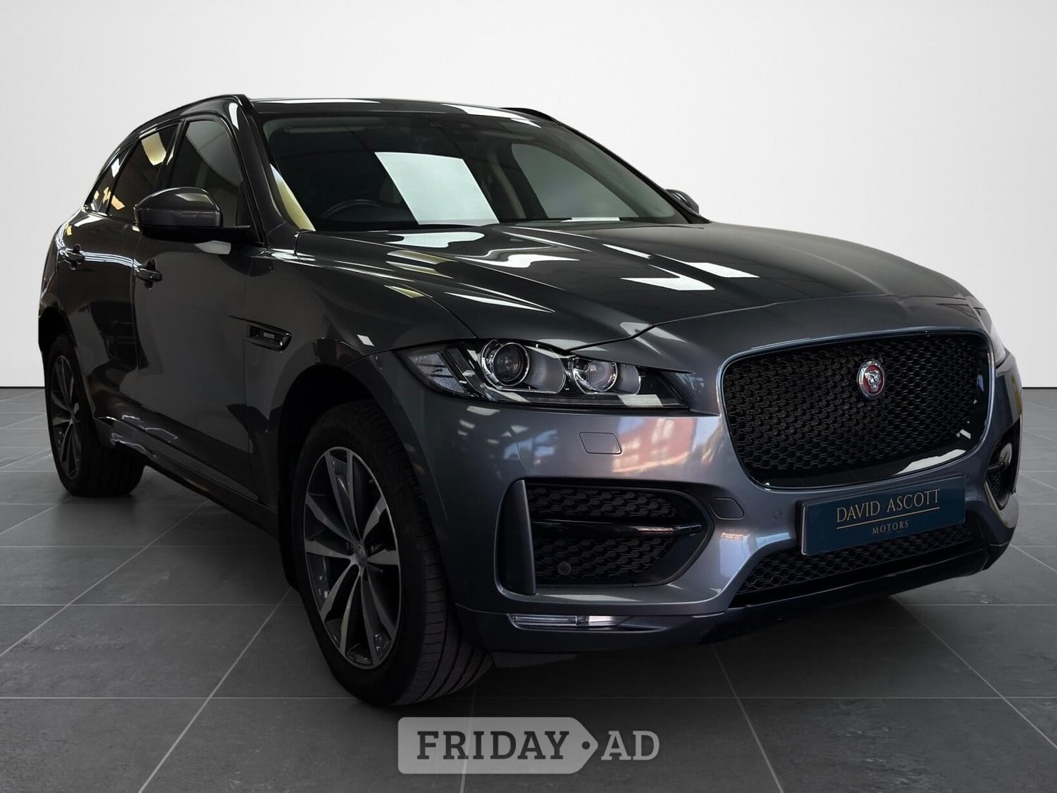 Jaguar F-Pace 2018 - Cars in Ealing