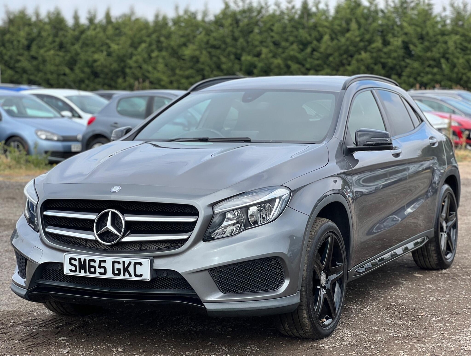 Mercedes-Benz GLA 2015 - Cars