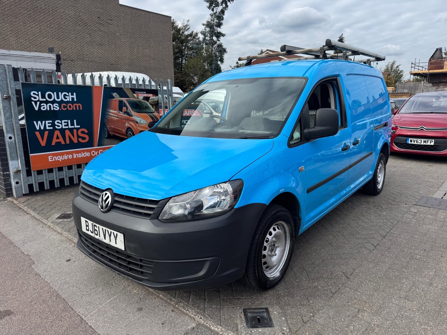 Volkswagen Caddy Maxi Slough