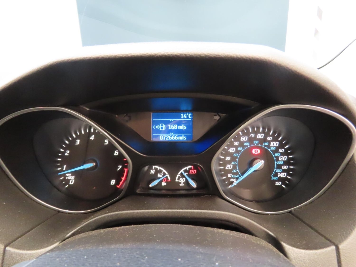 Ford Focus 2014 - Cars
