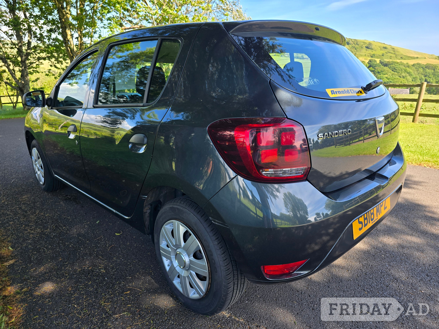 Dacia Sandero 2018 - Cars