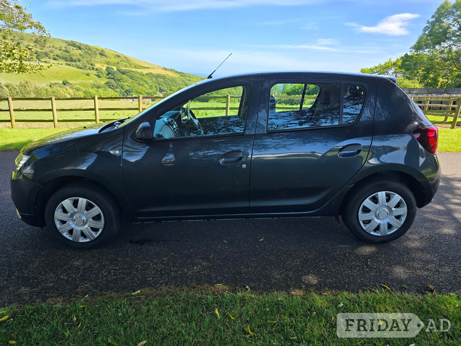 Dacia Sandero 2018 - Cars in Weymouth