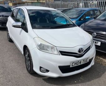 Toyota Yaris 2014