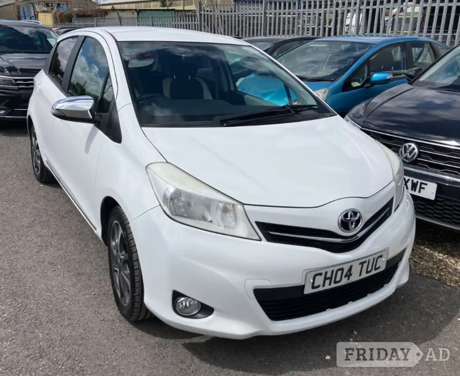 Toyota Yaris 2014 in Harrow