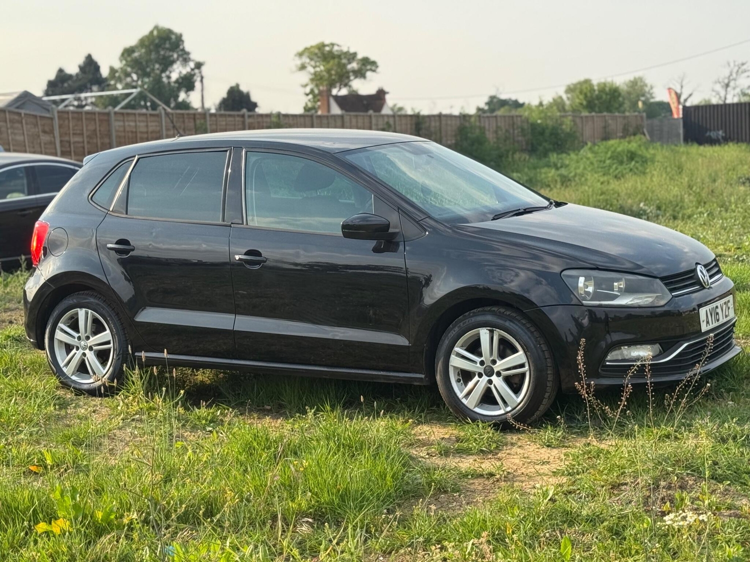 Volkswagen Polo 2016 - Cars