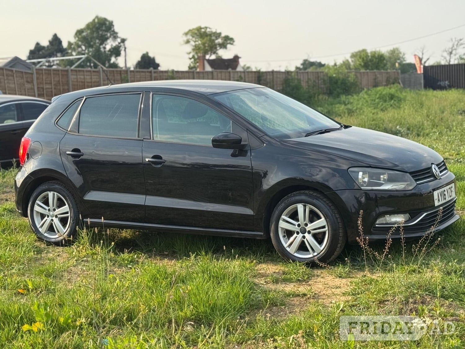 Volkswagen Polo 2016 - Cars