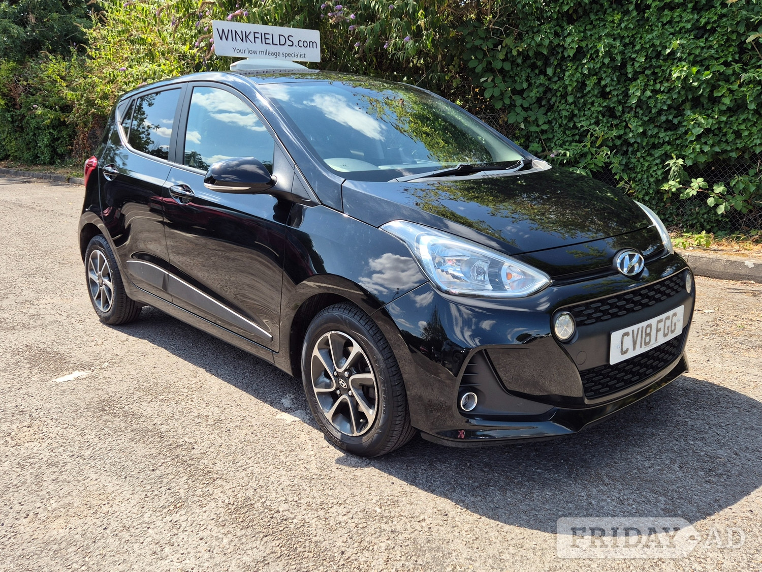 Hyundai i10 East Molesey