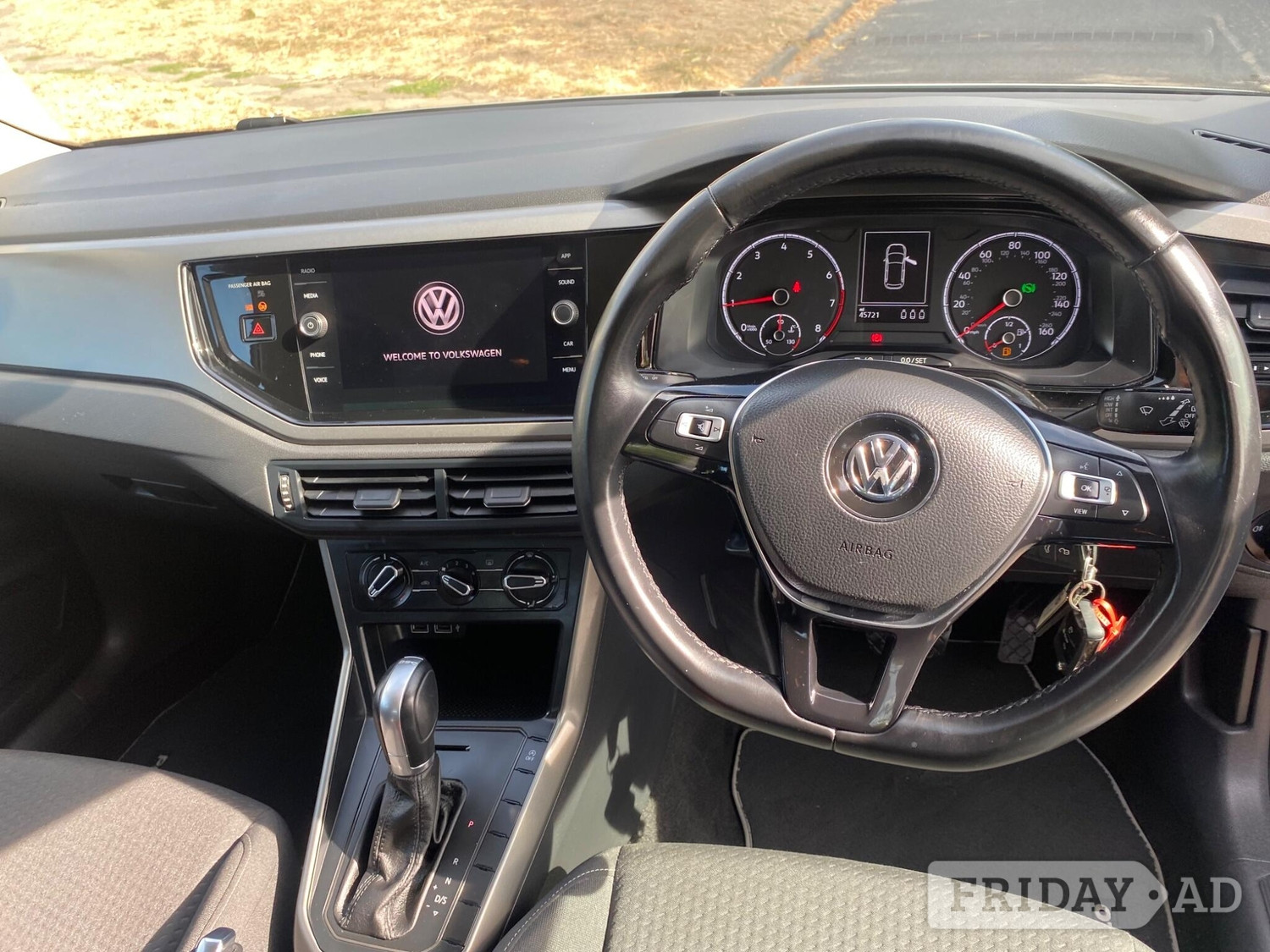 [ berth ]Volkswagen Polo