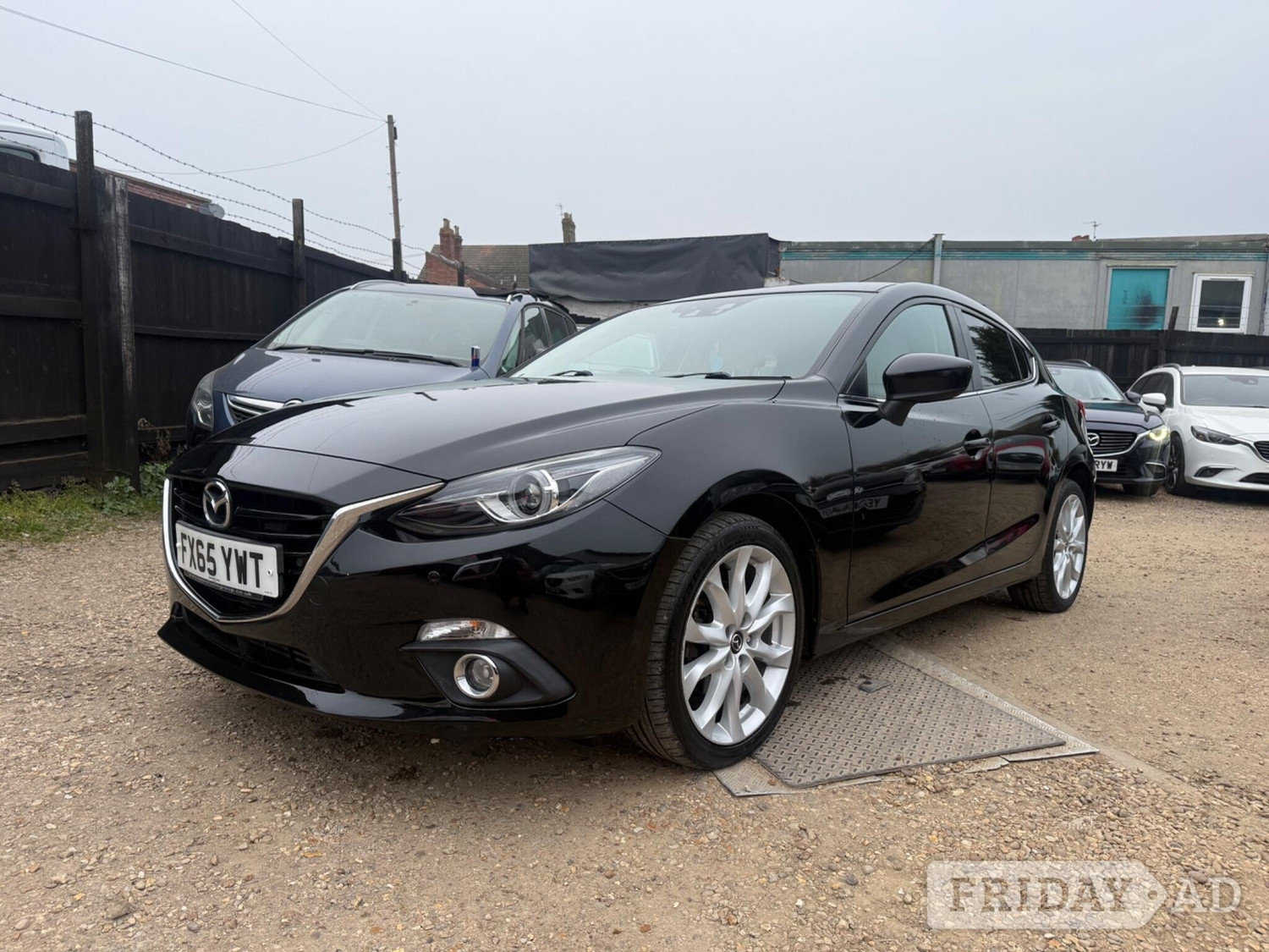 [ berth ]Mazda 3