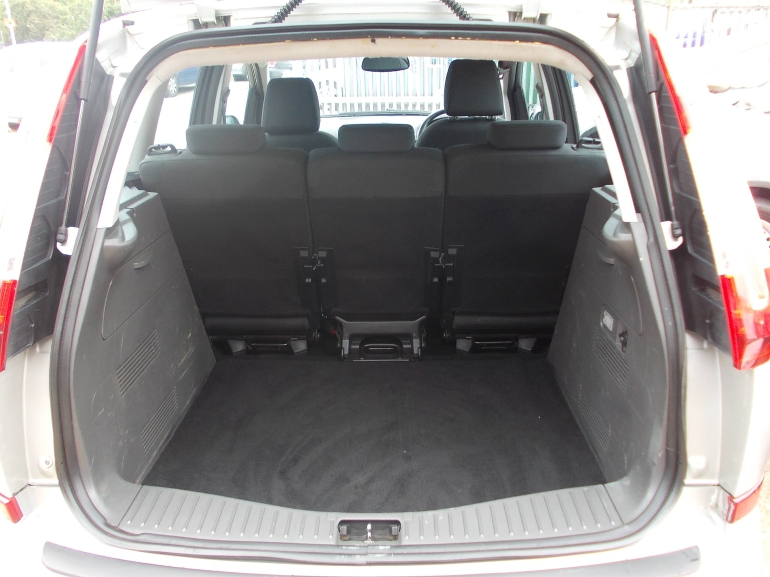 Ford C-MAX 2008 - Cars in Hailsham