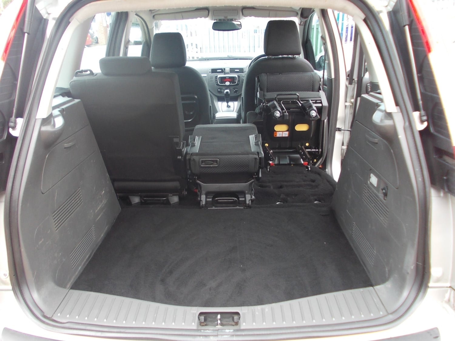 Ford C-MAX 2008 - Cars