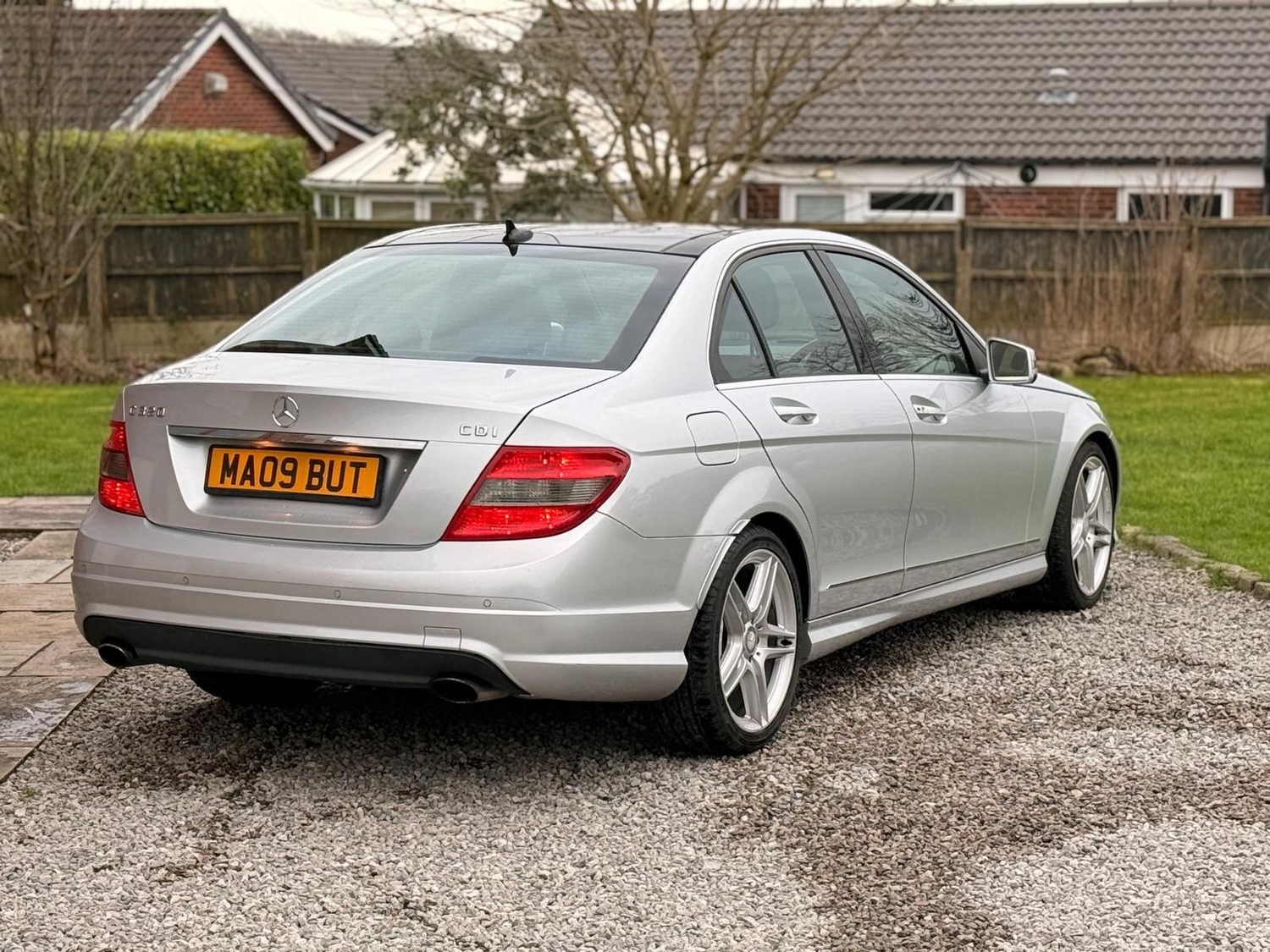 Mercedes-Benz C Class 2009 - Cars in Ashford