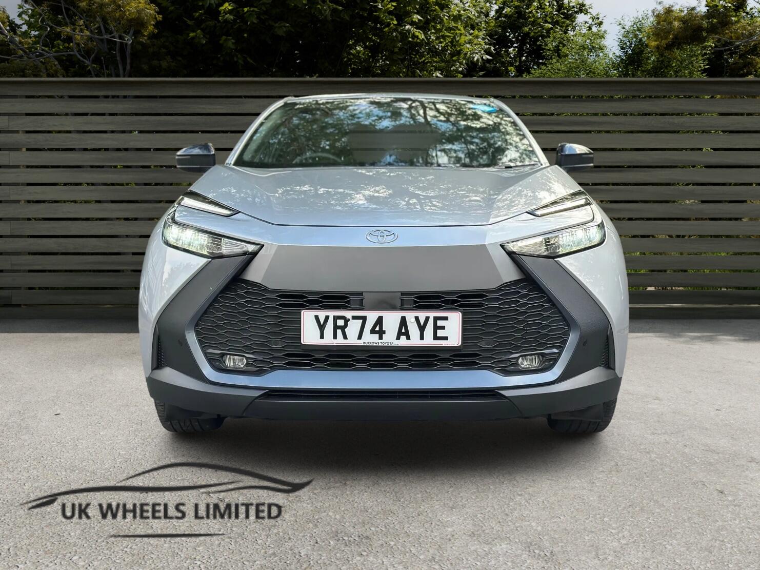 [ berth ]Toyota C-HR