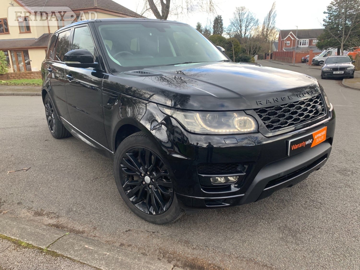 [ berth ]Land Rover Range Rover Sport